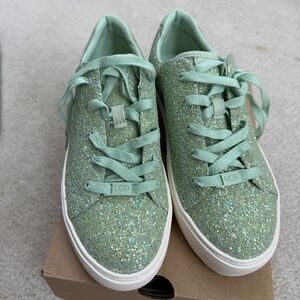 NWT UGG Green Zilo Chunky Glitter Sneakers Glittery Mint Green Sz 8.5